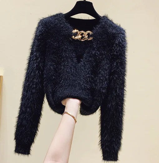 Black Short Knit Sweater with Chain