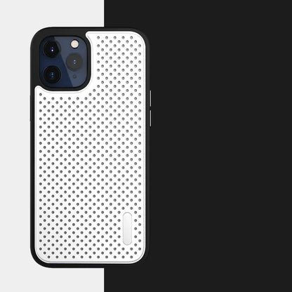 Graphene Cell Phone Case with Heat Dissipation Pores